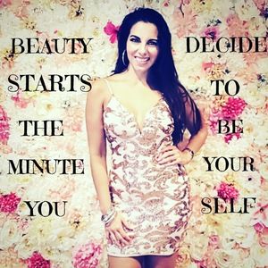 Meet your Posher, Claudia c